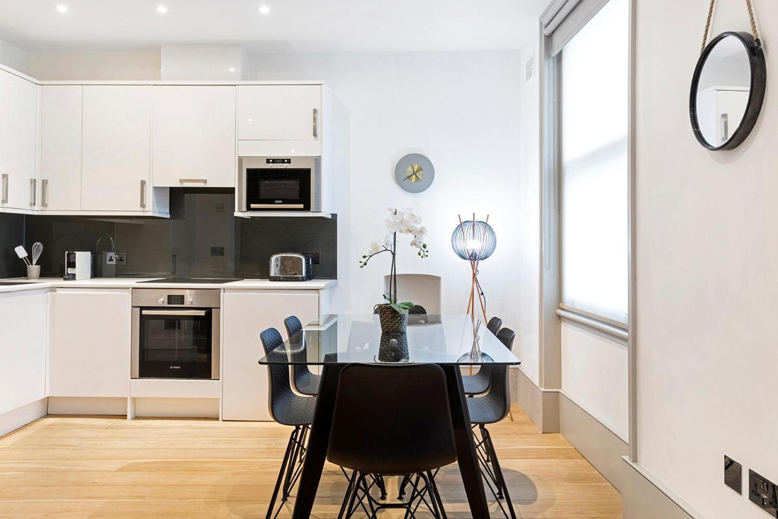 Prime Apartments Gloucester Road ลอนดอน ภายนอก รูปภาพ